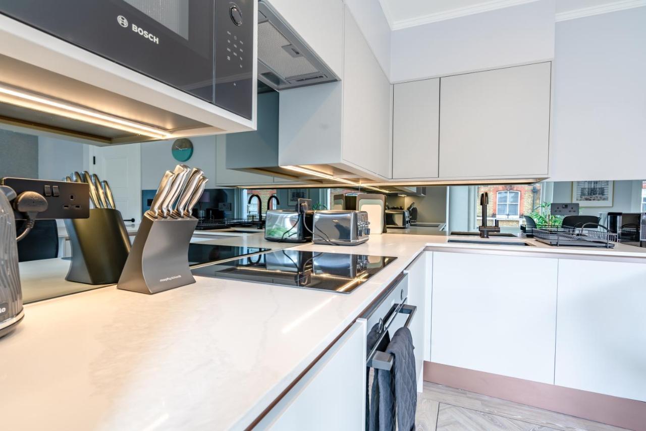 Modern & Chic One Bedroom Apartments In Fitzrovia By Sojo Stay Londyn Zewnętrze zdjęcie